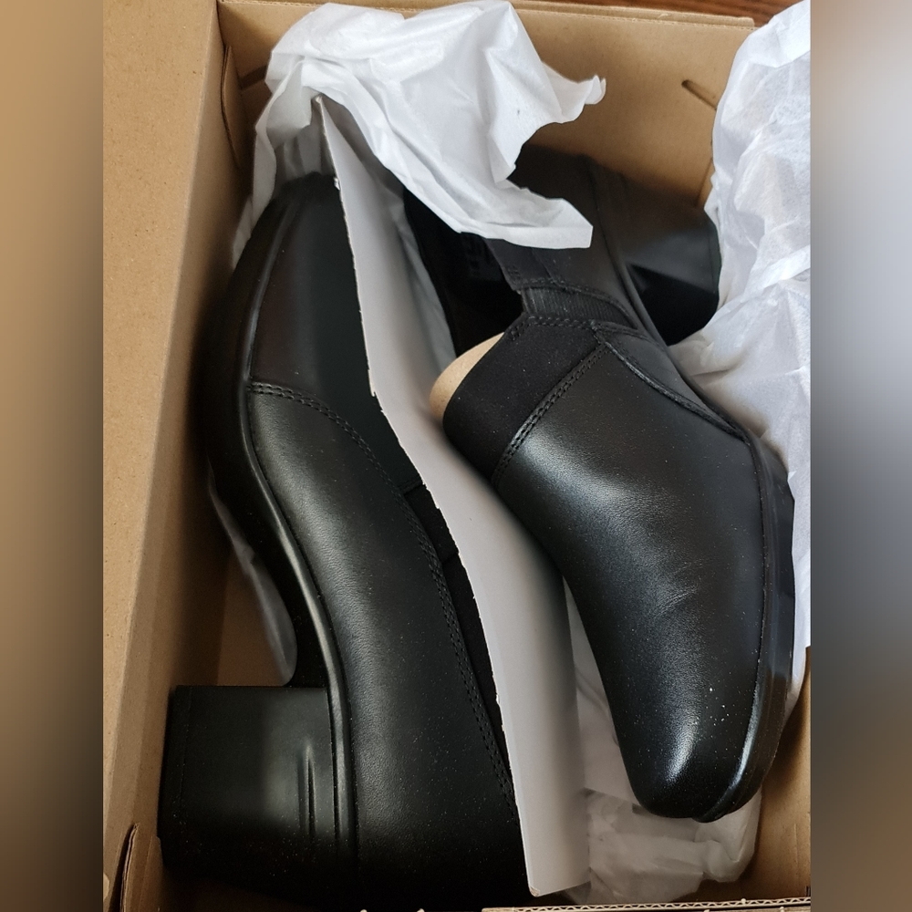 Clarks Black Leather Loafer with Heel